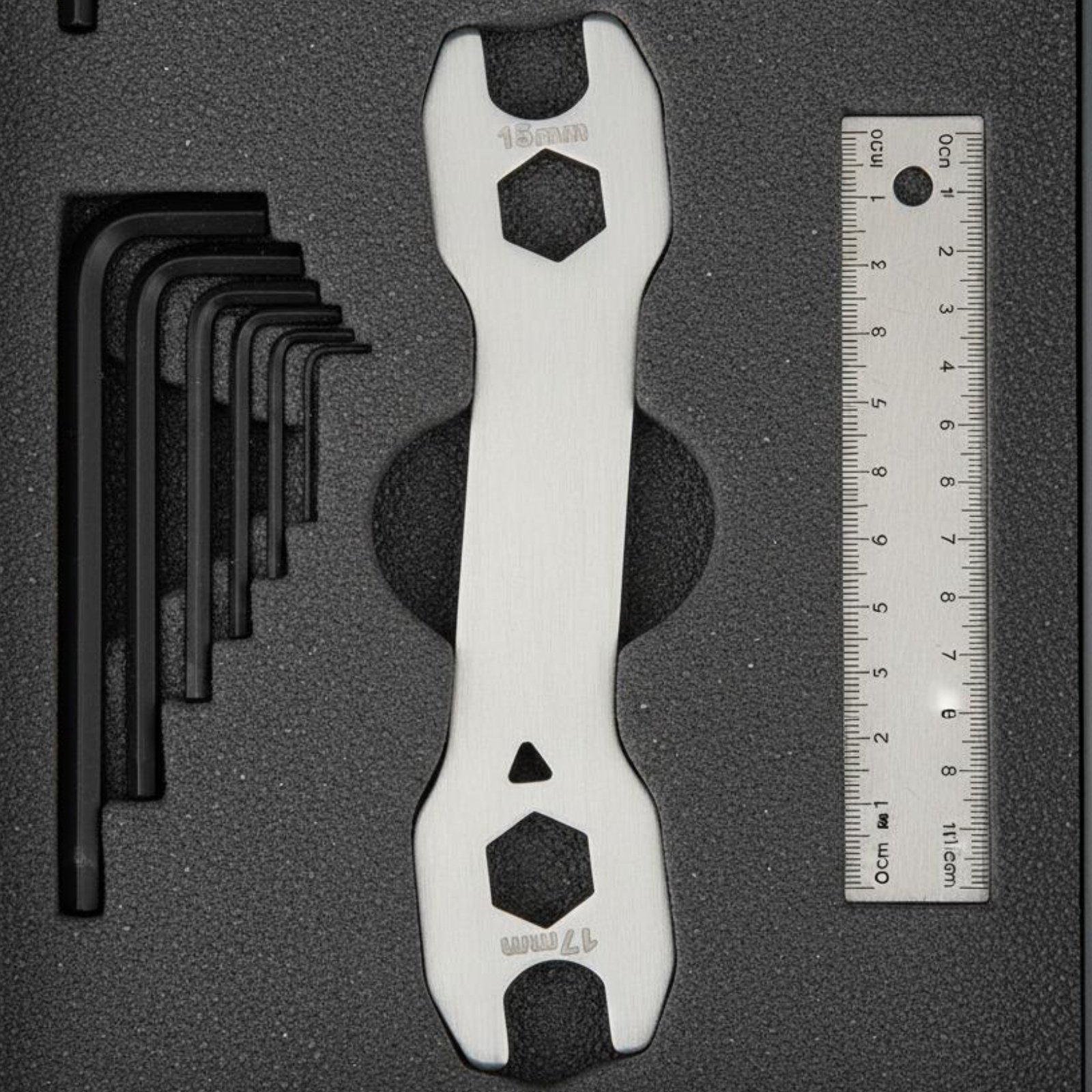 Design Tools Workshop - مفتاح ربط رفيع بتصميم نحيف مقاس